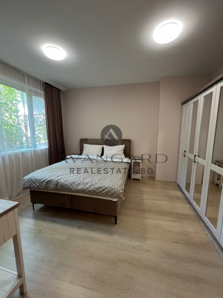 ТРИСТАЕН АПАРТАМЕНТ ДО ГРАДСКАТА ГРАДИНА