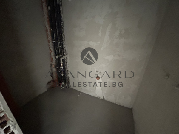 ACT 16! One-room JUDGE