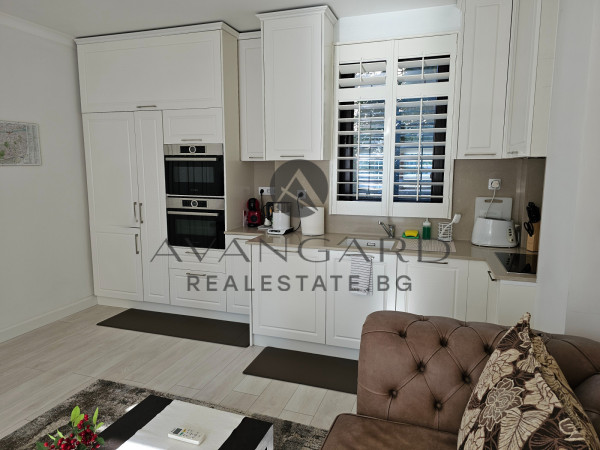 Top location! Center! One bedroom furnished!