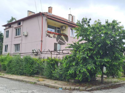 SINGLE-FAMILY HOUSE PROSLAV quarter
