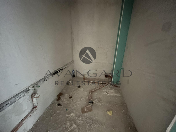 ИЗГОДНО! Едностаен С ПАРКОМЯСТО