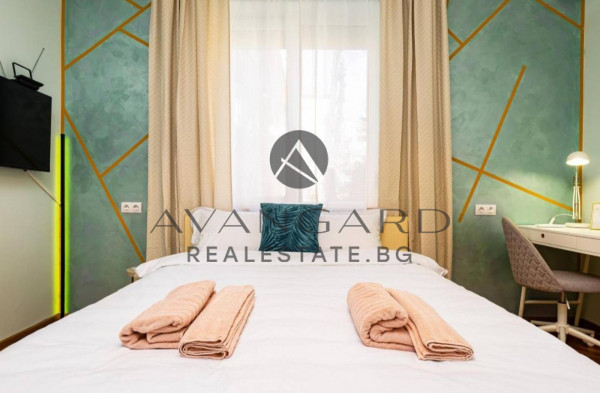 Two bedroom apartment in the perfect center !!!