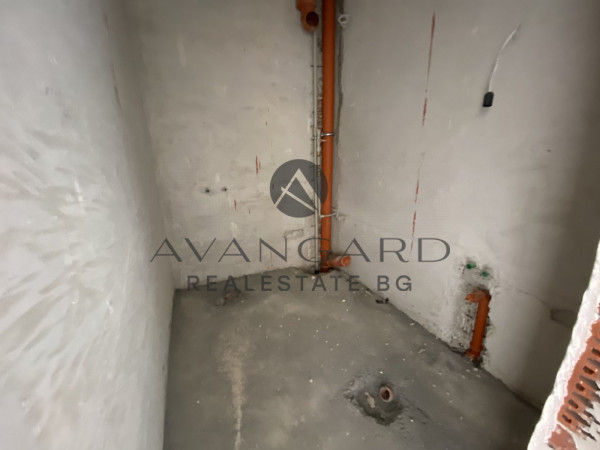 BARGAINFUL! Three-room apartment Ostromila