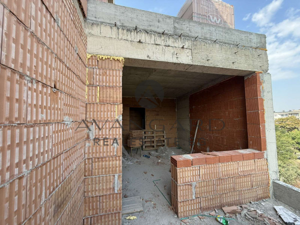 Two bedroom with act14! Center!