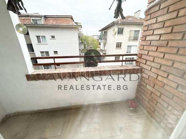 One bedroom furnished! Marasha!