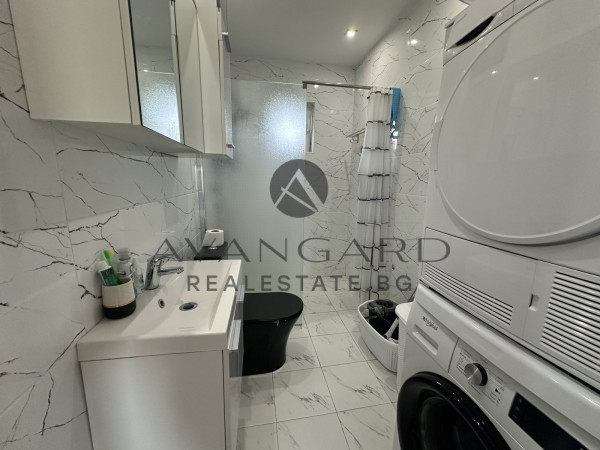 A detached house in the village of Tsalapitsa!