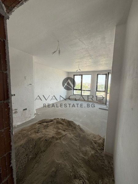 Двустаен апартамент  пред акт 16 !