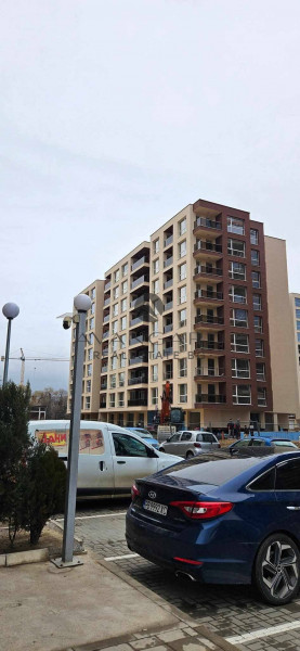 One -bedroom apartment with parking space / Kyuchuk Paris
