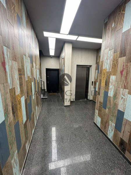 ДВУСТАЕН ОБЗАВЕДЕН /  Кючук Париж