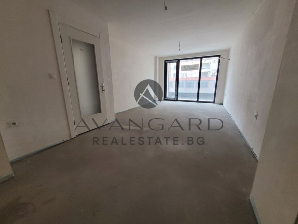 SPACIOUS TWO-ROOM APARTMENT/ ACT 16