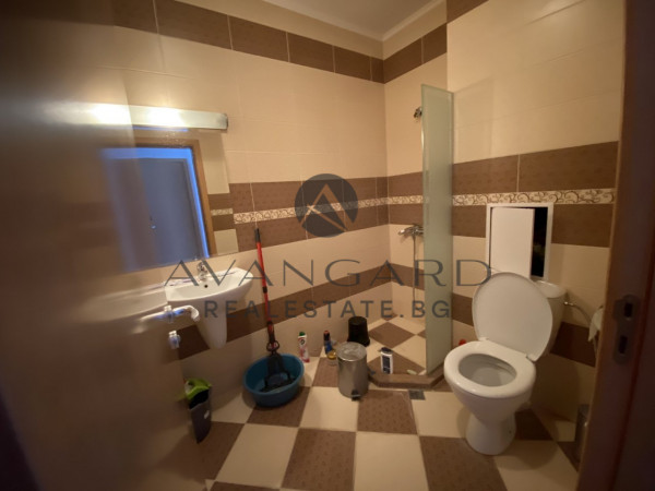 THREE-ROOM FURNISHED NEW BUILDING