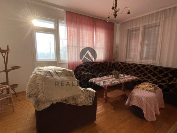 Floor of a house in Proslav