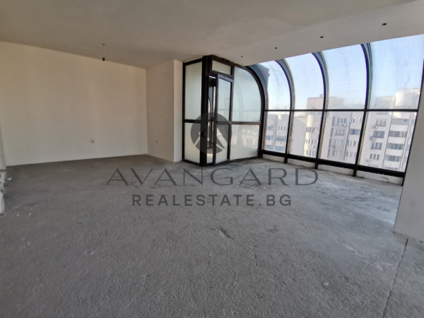 SUPER LUXURY FOUR-ROOM GUEST HOUSE
