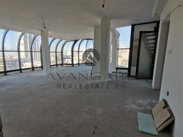 SUPER LUXURY FOUR-ROOM GUEST HOUSE