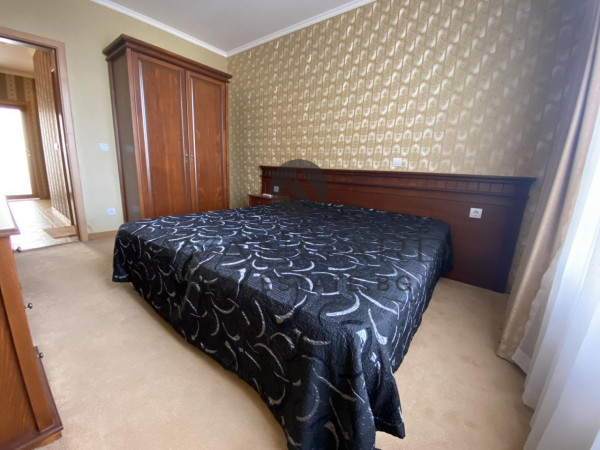 THREE-ROOM NEW WITH ACT 16