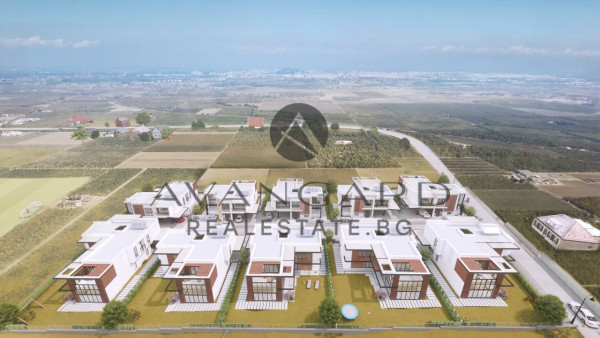 COMPLEX OF HOUSES! BRANDING!