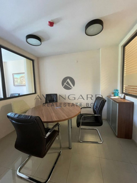 OFFICE IN A TOP LOCATION