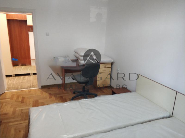 SPACIOUS THREE-ROOM TRIMONTIUM