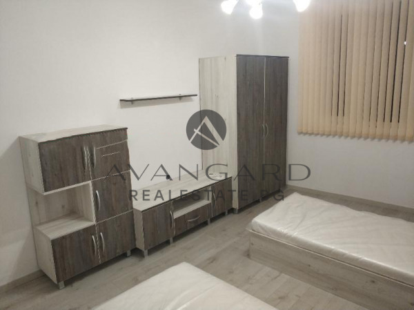SPACIOUS THREE-ROOM TRIMONTIUM